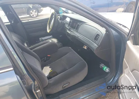 2007 Ford Crown Victoria Police/Police Interceptor z USA, uszkodzony, nr VIN 2FAFP71W47X134576